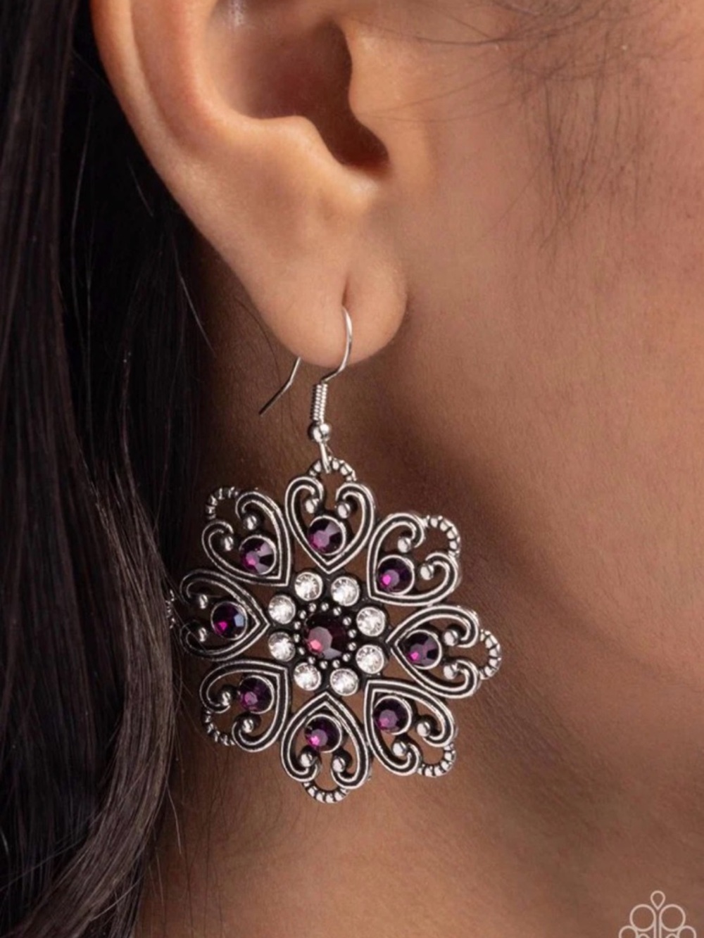 E-95paparazzi Silver Floral Filigree Earrings with Purple and Clear Stones